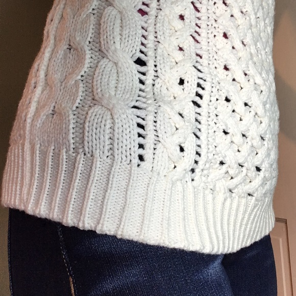 American Eagle Sweater Sz Small - Picture 3 of 4